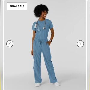 Wink Women's Set of Scrub Top and Cargo Pants, size L & M